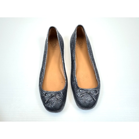 Tory Burch Shoes - Tory Burch Laila Driver Ballet Flats Women 8-8.5? Metallic Navy‎ Crinkle Leather